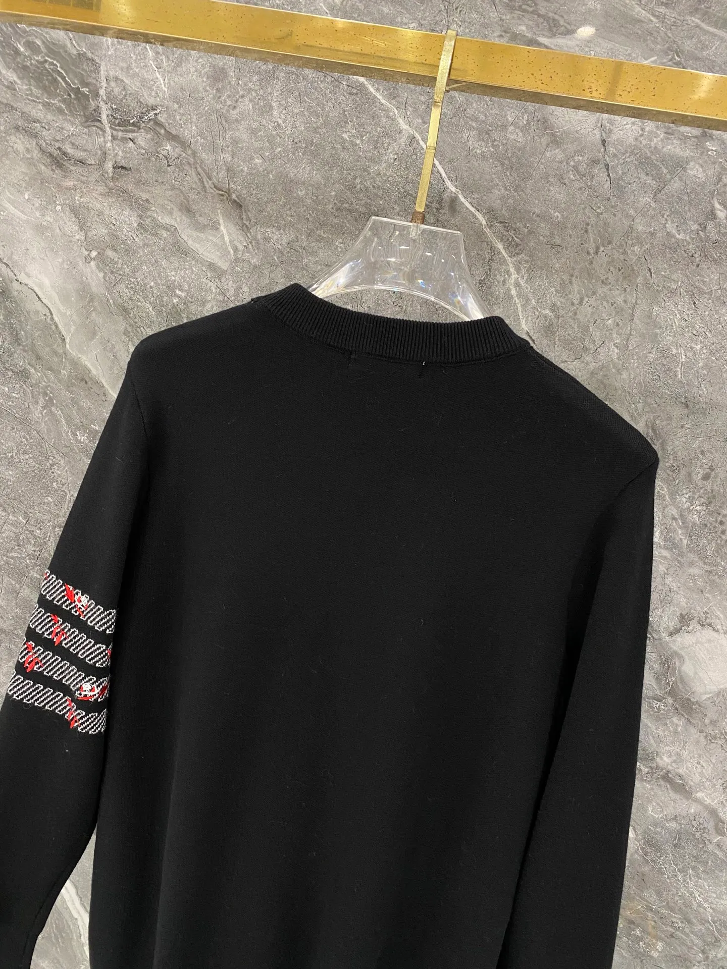 TB 2026 New Arrival ！ Quality . ，Versatile . ！Logo ！ . . . . Premium Versatile . . . . . Quality. HOLD ， Classic ！ ​ Sizes:M-3XL